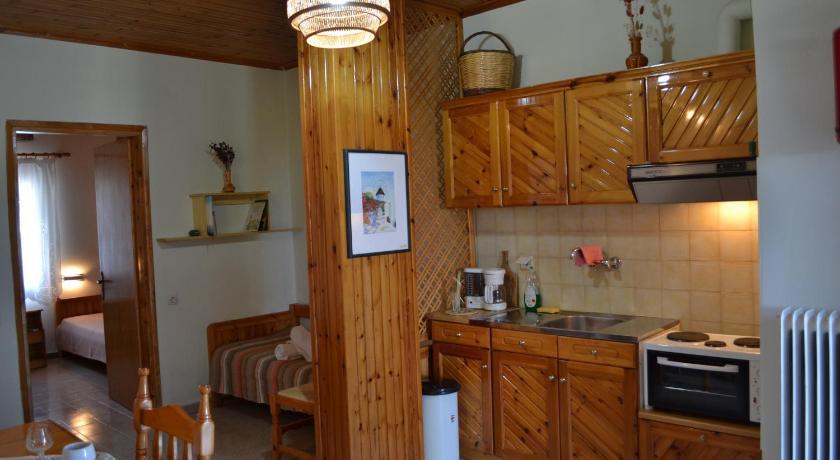 Dimitras House Paralio Astros